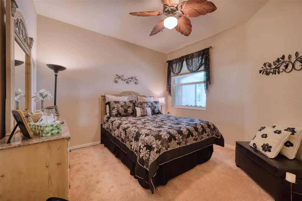 8223 Simpson Falls Court Sarasota FL 34243
