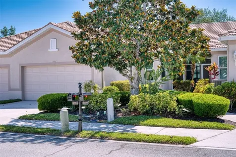 8223 Simpson Falls Court Sarasota FL 34243