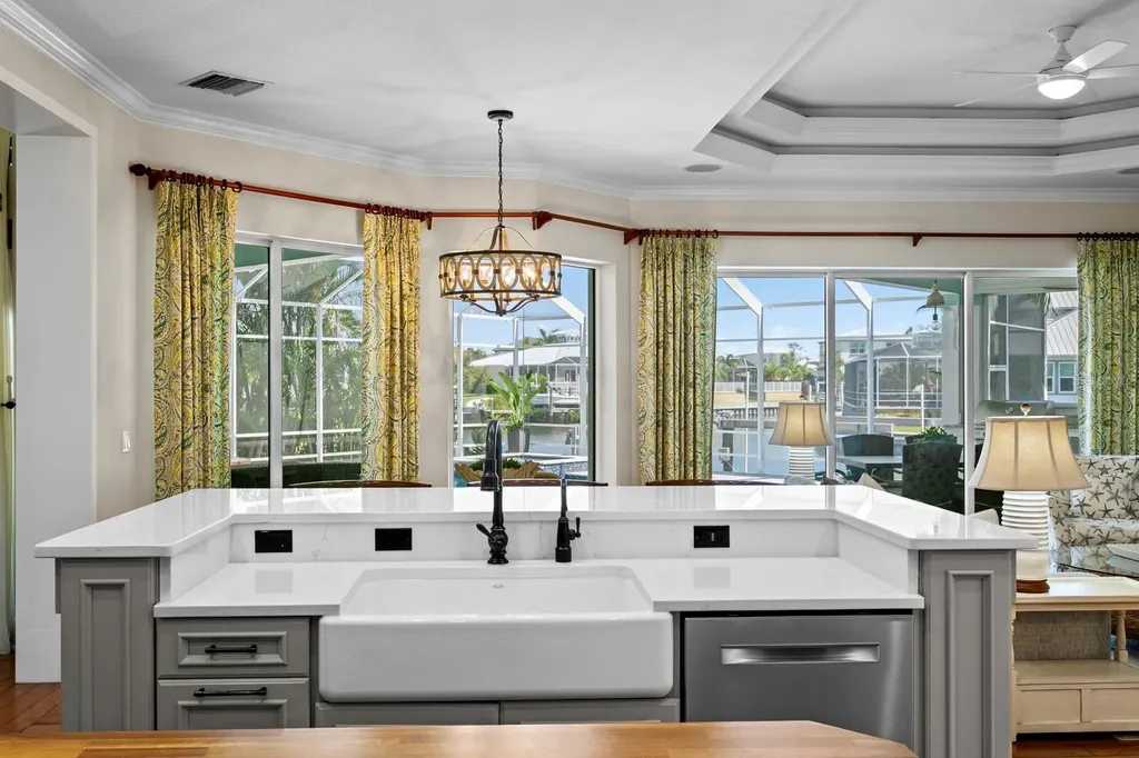 625 Balibay Road Apollo Beach FL 33572
