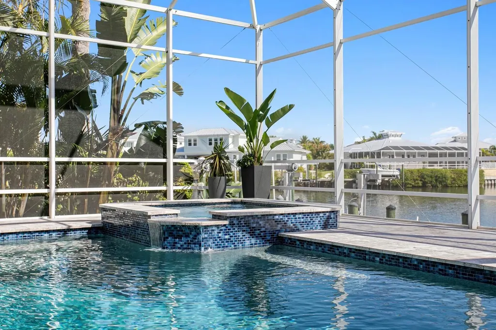 625 Balibay Road Apollo Beach FL 33572