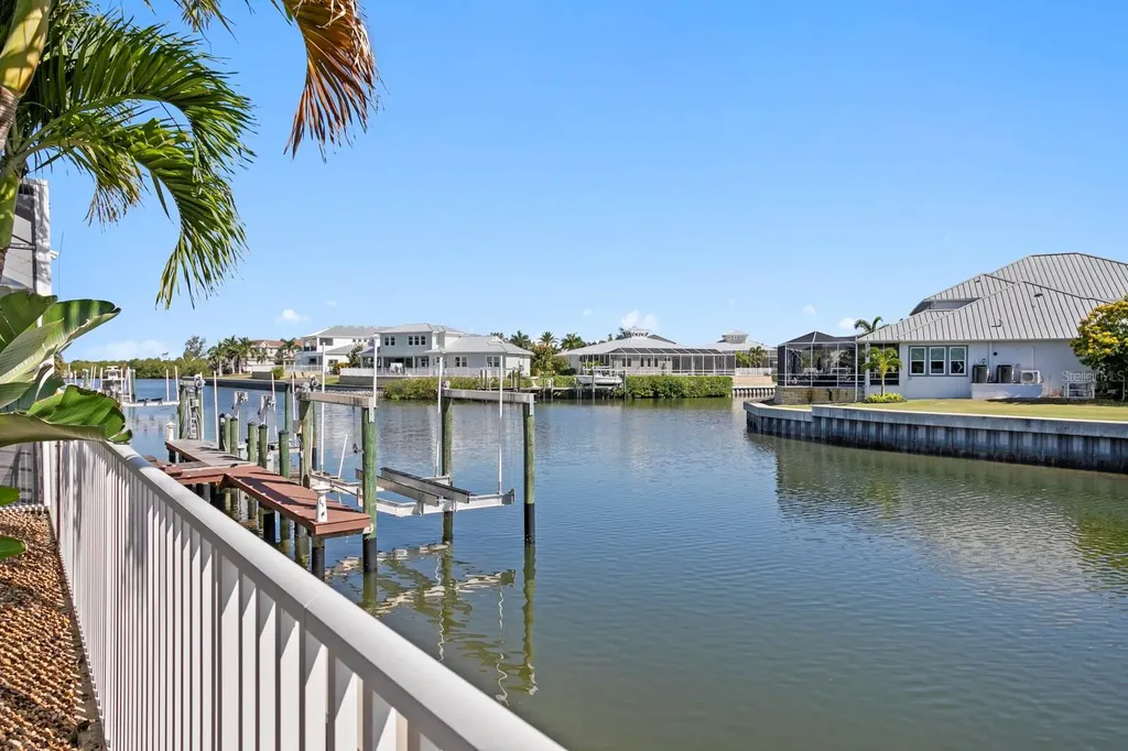 625 Balibay Road Apollo Beach FL 33572