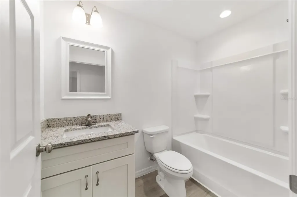 13078 NE 7th Loop Silver Springs FL 34488