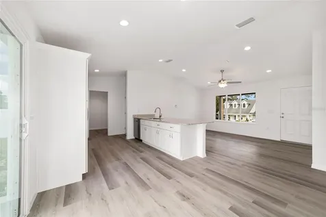 13078 NE 7th Loop Silver Springs FL 34488