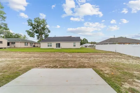 13078 NE 7th Loop Silver Springs FL 34488
