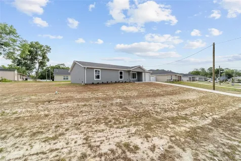 13078 NE 7th Loop Silver Springs FL 34488
