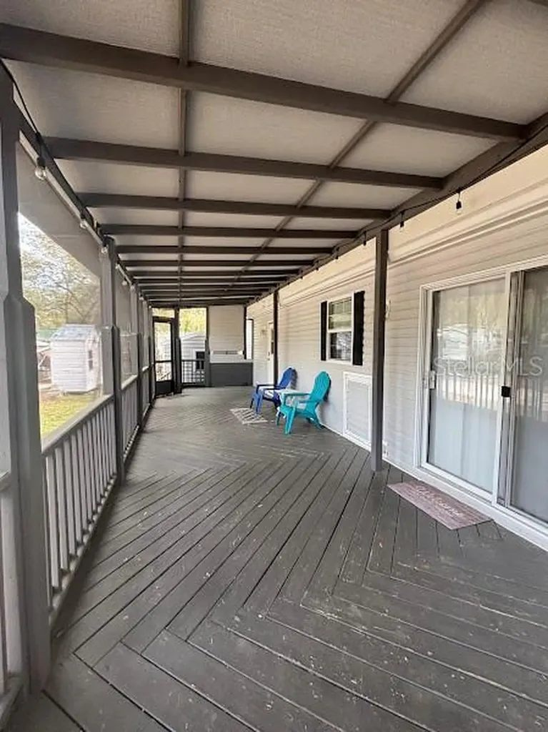 25316 140th Place NE Salt Springs FL 32134