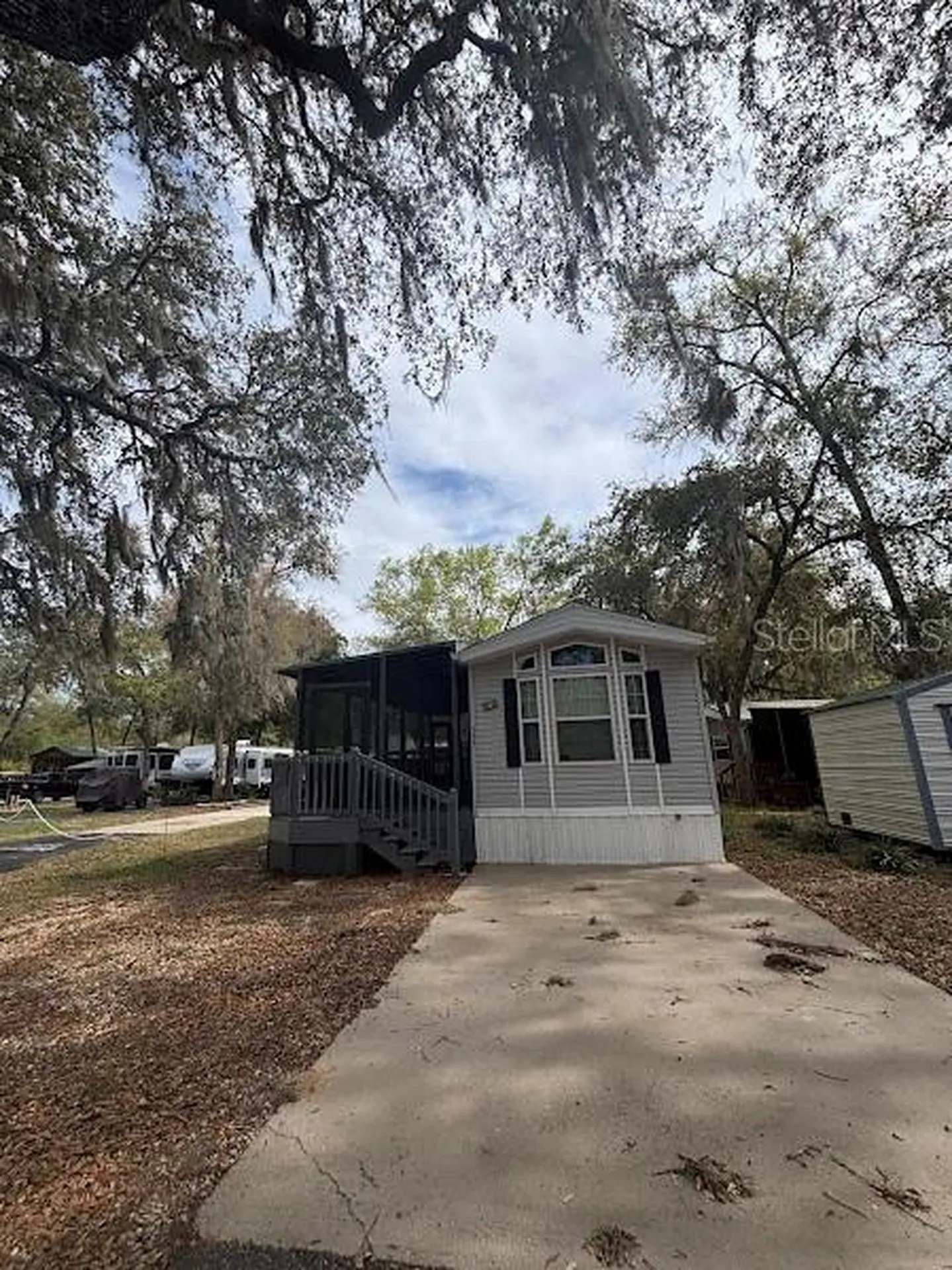 25316 140th Place NE Salt Springs FL 32134