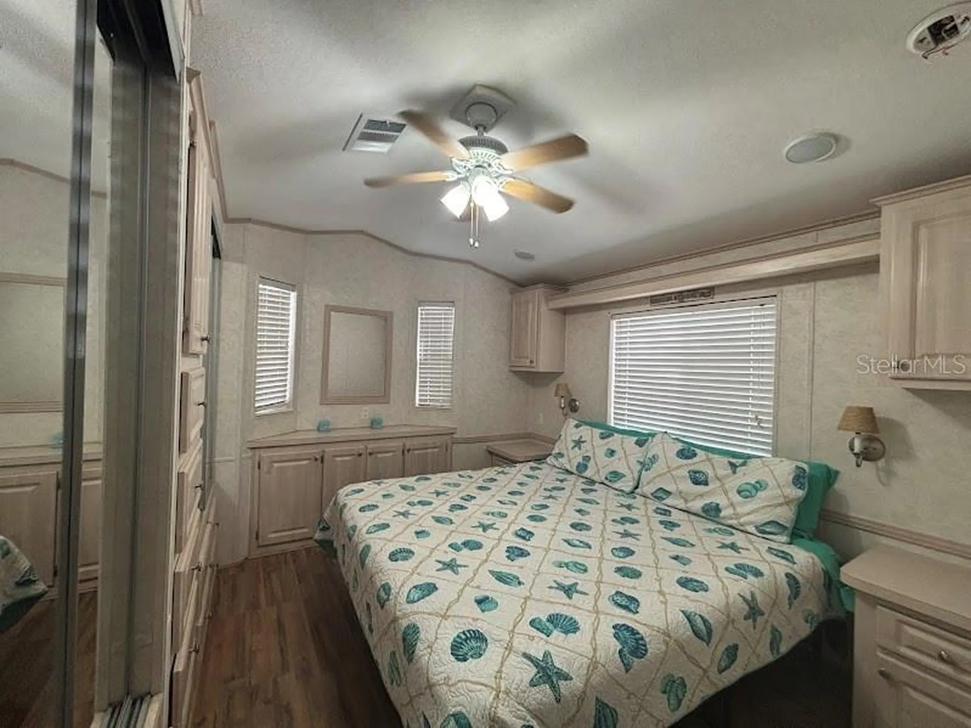 25316 140th Place NE Salt Springs FL 32134