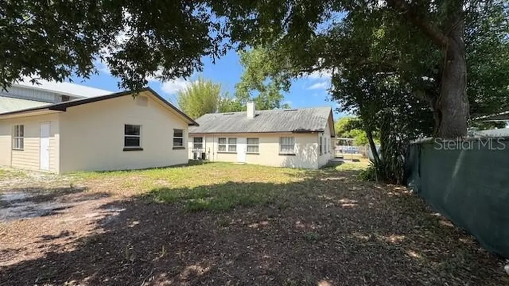 4407 N Suwanee Avenue Tampa FL 33603