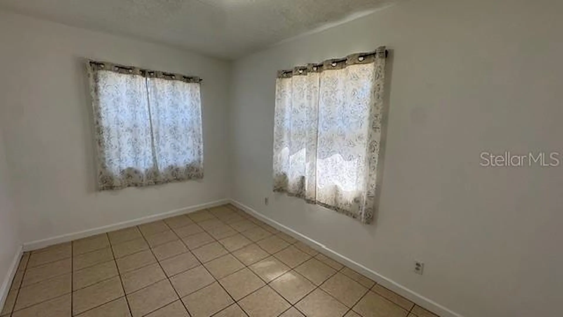 4407 N Suwanee Avenue Tampa FL 33603