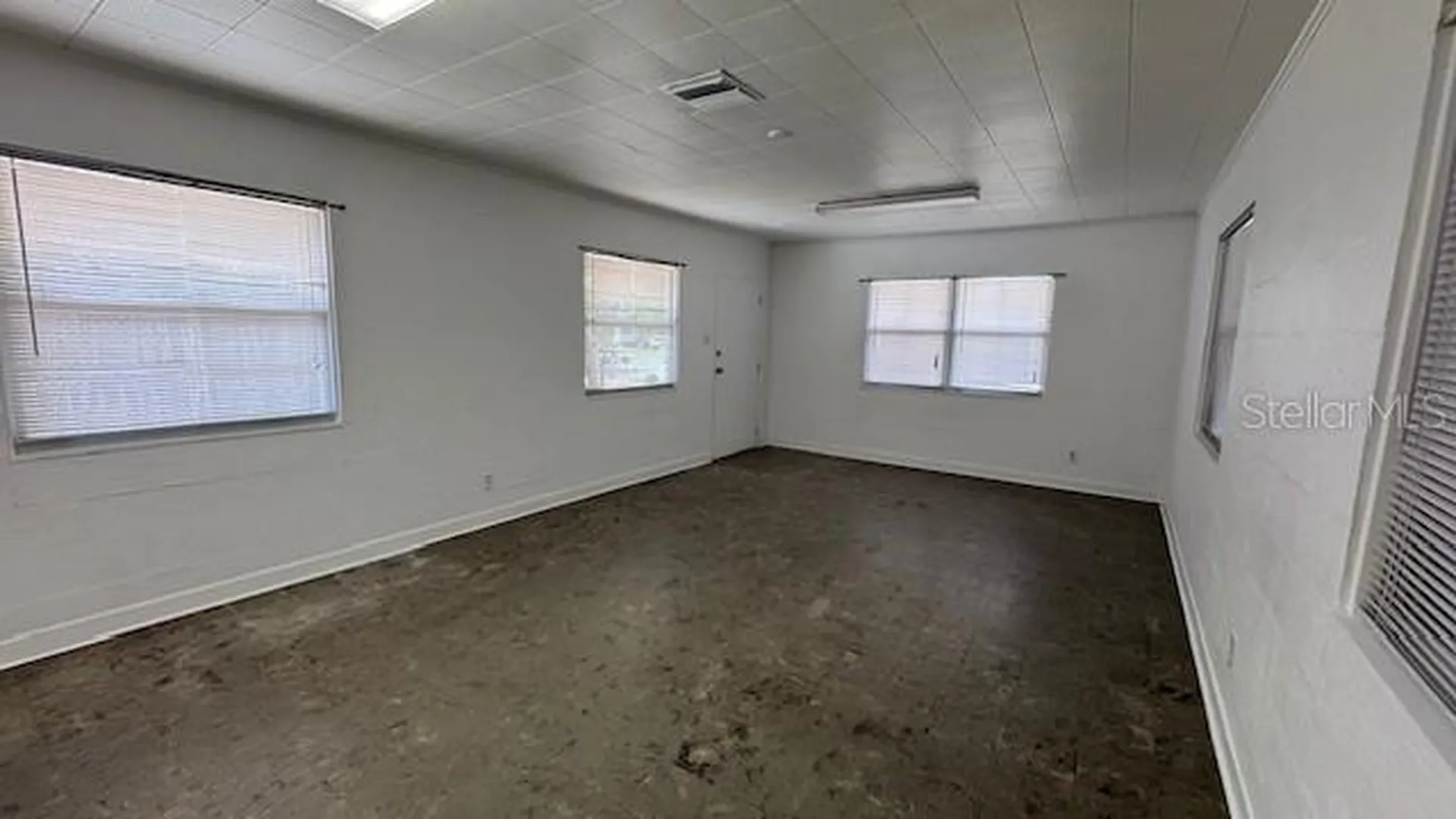 4407 N Suwanee Avenue Tampa FL 33603