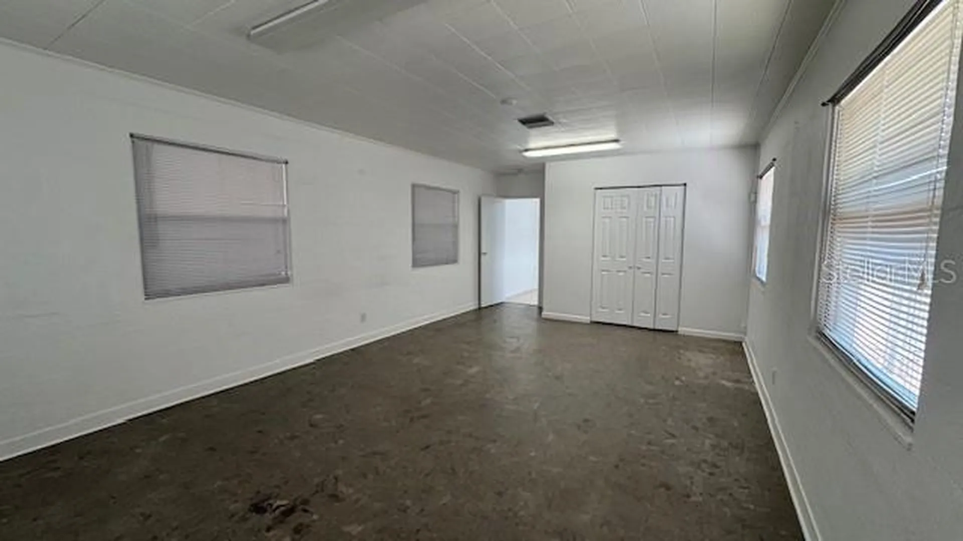 4407 N Suwanee Avenue Tampa FL 33603