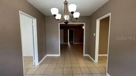 4407 N Suwanee Avenue Tampa FL 33603