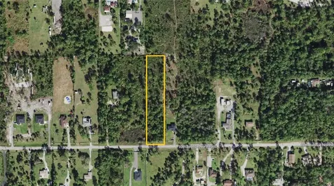 2863 10th Avenue NE Naples FL 34120