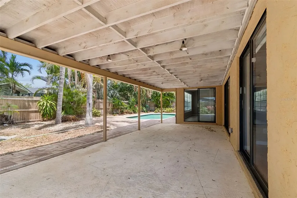 1470 Burnham Lane Dunedin FL 34698