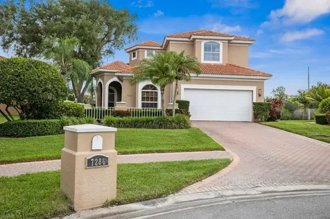 7286 Maidencane Court Seminole FL 33777
