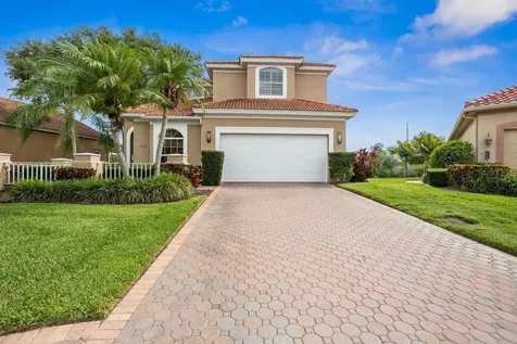 7286 Maidencane Court Seminole FL 33777