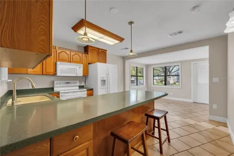 1201 E Norfolk Street Tampa FL 33604