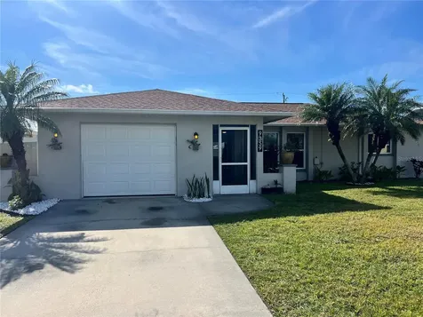 9359 Casa Grande Avenue Englewood FL 34224