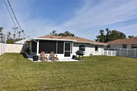 9359 Casa Grande Avenue Englewood FL 34224