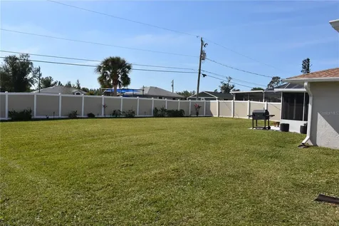 9359 Casa Grande Avenue Englewood FL 34224