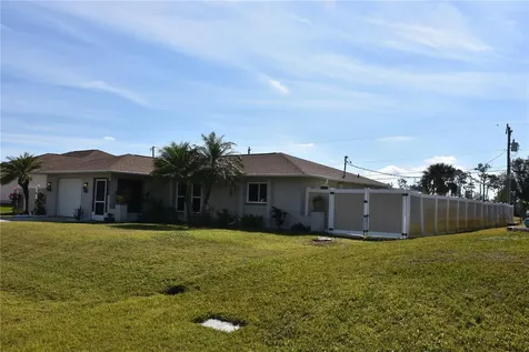 9359 Casa Grande Avenue Englewood FL 34224