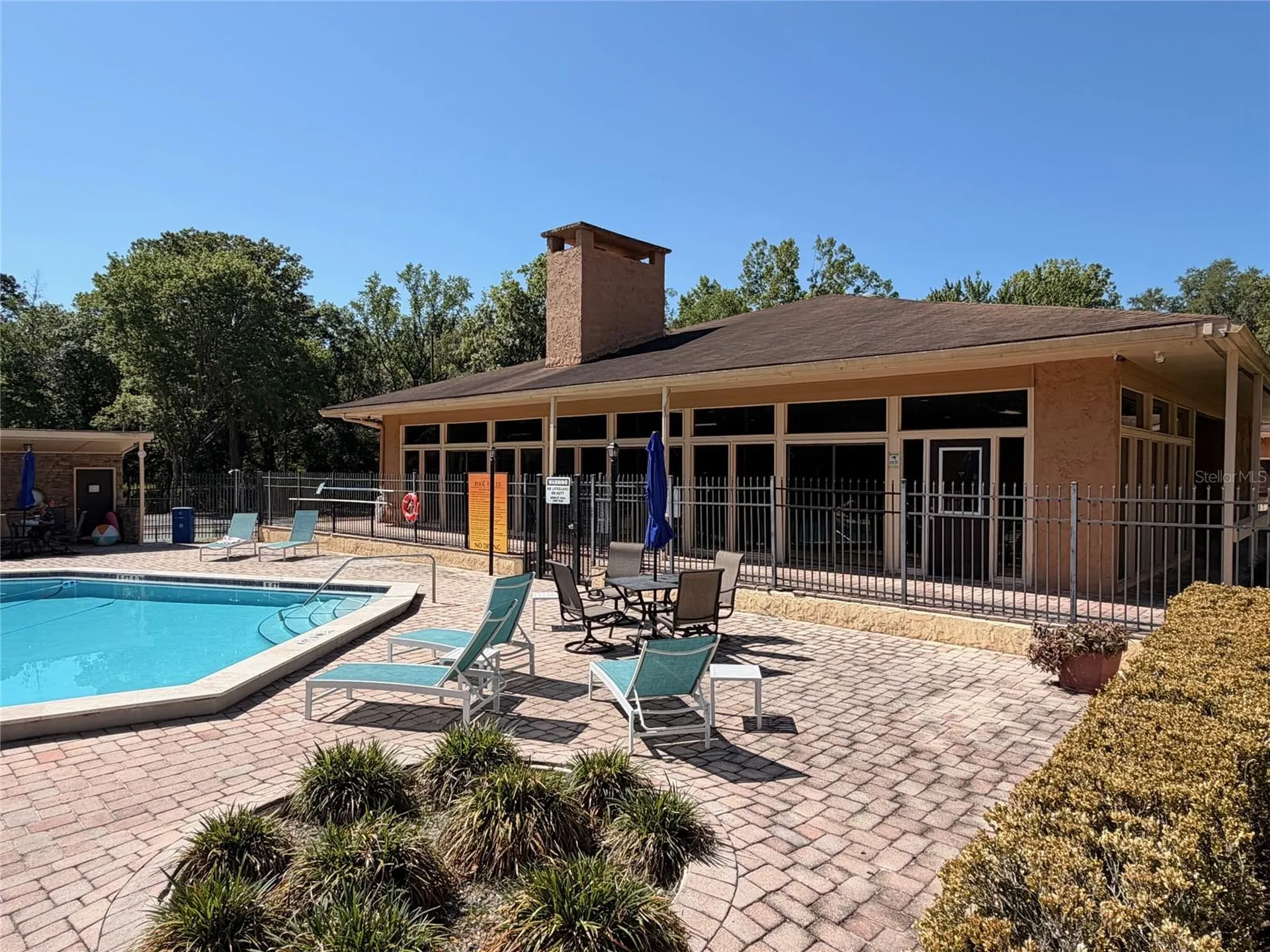 1810 NW 23rd Boulevard Gainesville FL 32605