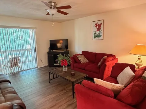 1810 NW 23rd Boulevard Gainesville FL 32605
