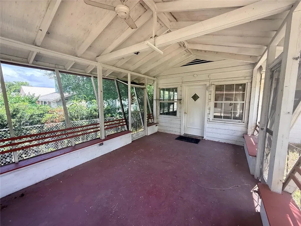 437 W Wisconsin Avenue Deland FL 32720
