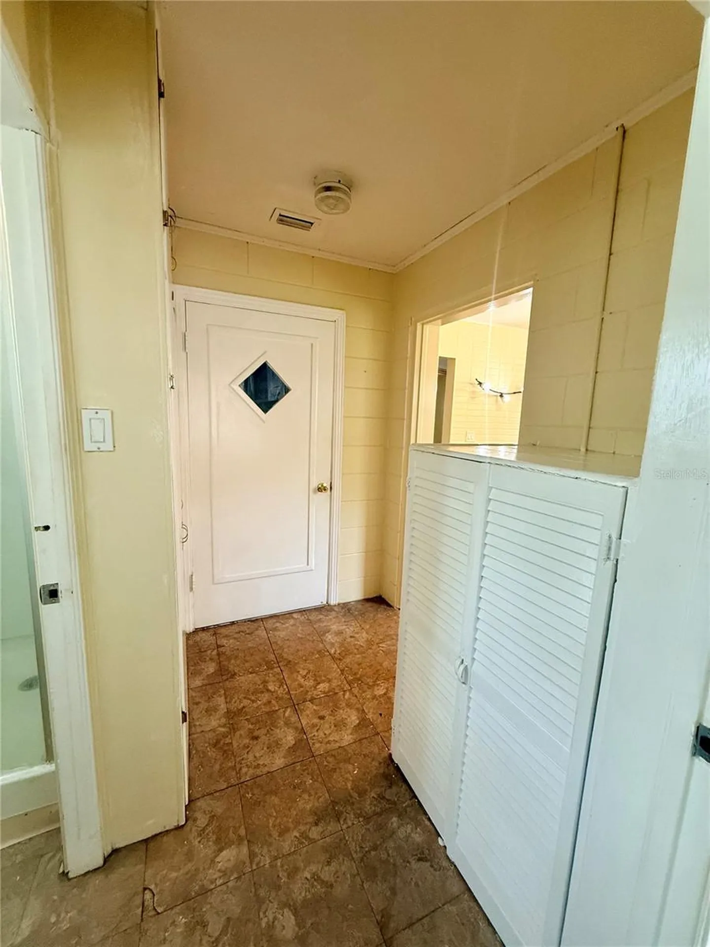 437 W Wisconsin Avenue Deland FL 32720