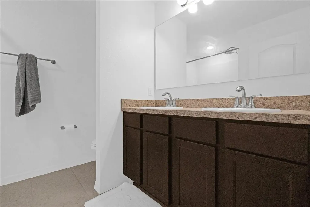 4432 Desert Rose Avenue Kissimmee FL 34746