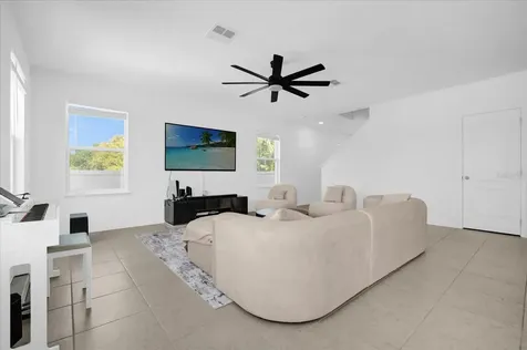 4432 Desert Rose Avenue Kissimmee FL 34746