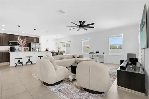 4432 Desert Rose Avenue Kissimmee FL 34746