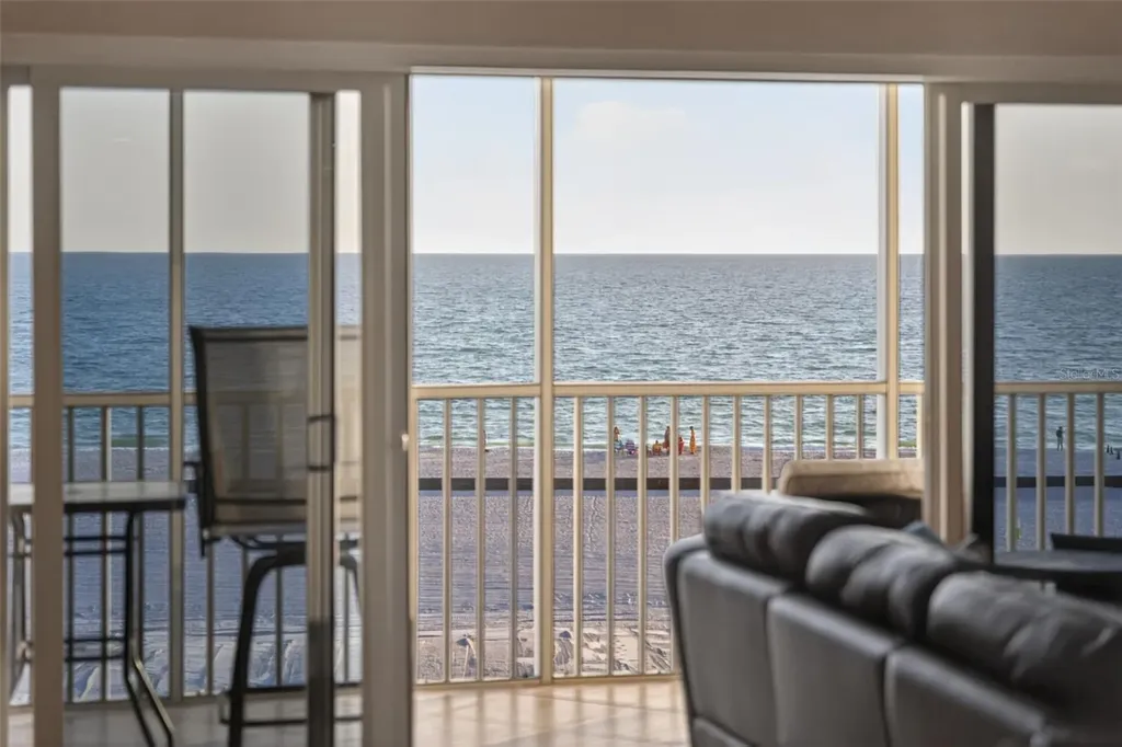 800 Benjamin Franklin Drive Sarasota FL 34236