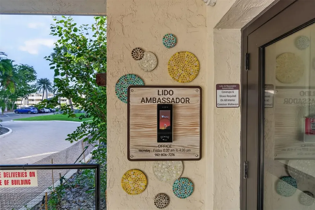 800 Benjamin Franklin Drive Sarasota FL 34236