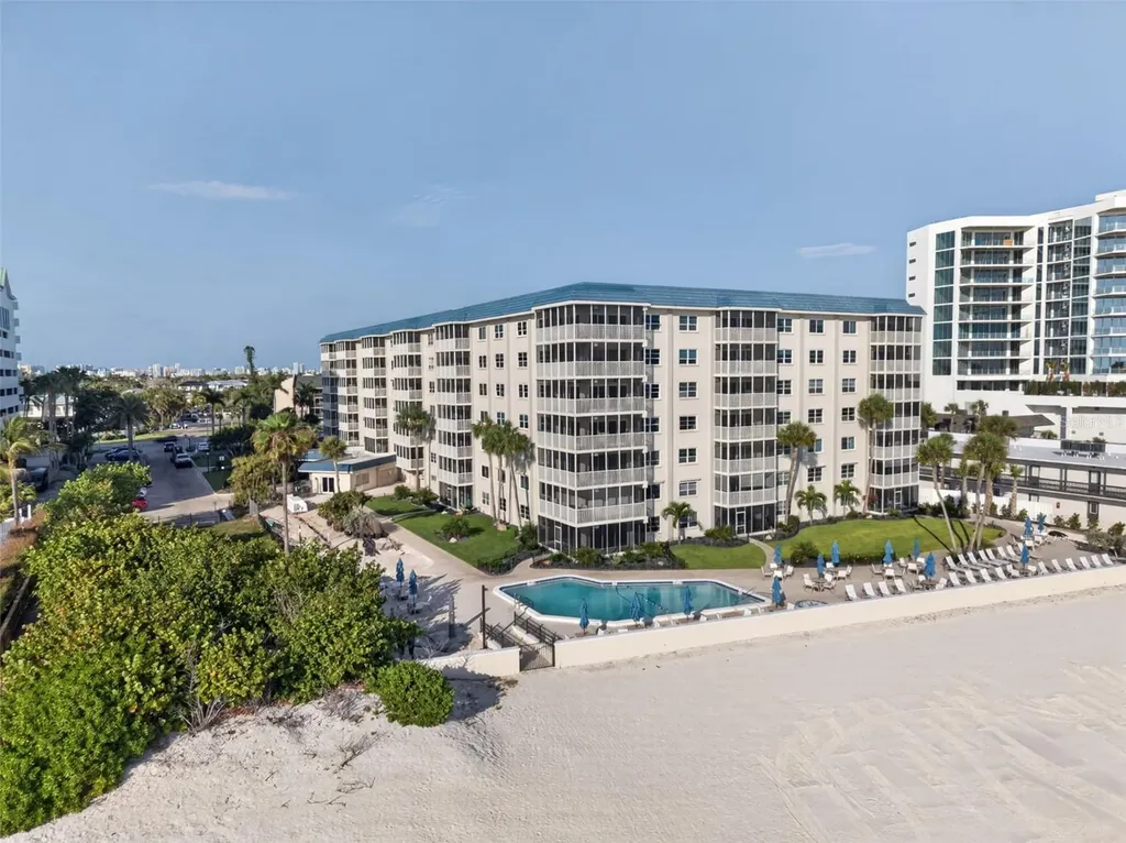 800 Benjamin Franklin Drive Sarasota FL 34236