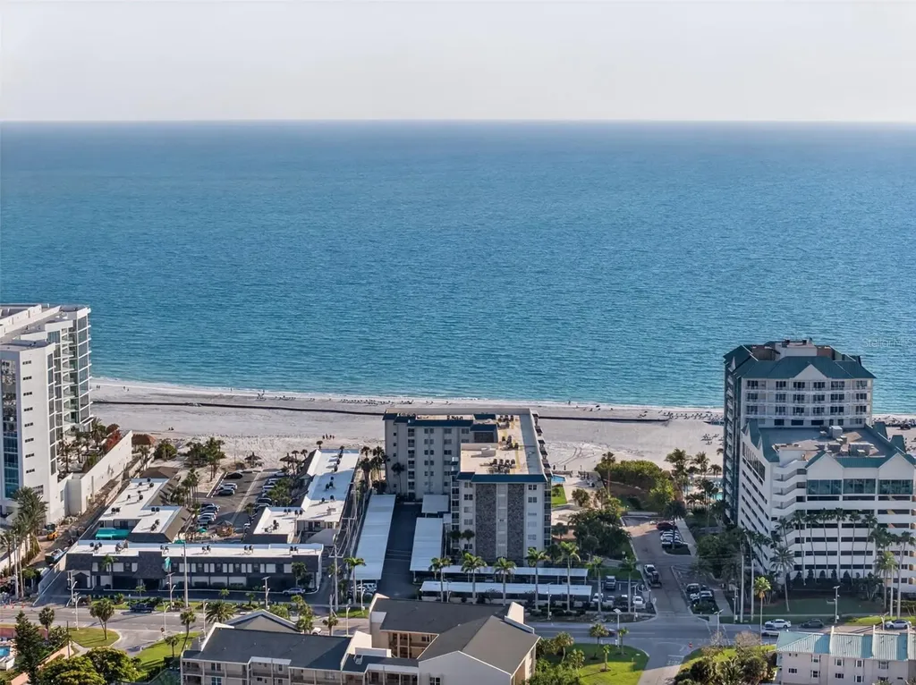 800 Benjamin Franklin Drive Sarasota FL 34236