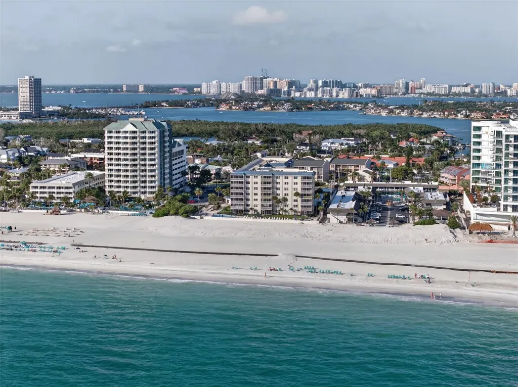 800 Benjamin Franklin Drive Sarasota FL 34236