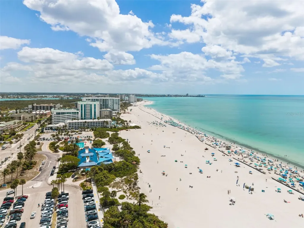 800 Benjamin Franklin Drive Sarasota FL 34236