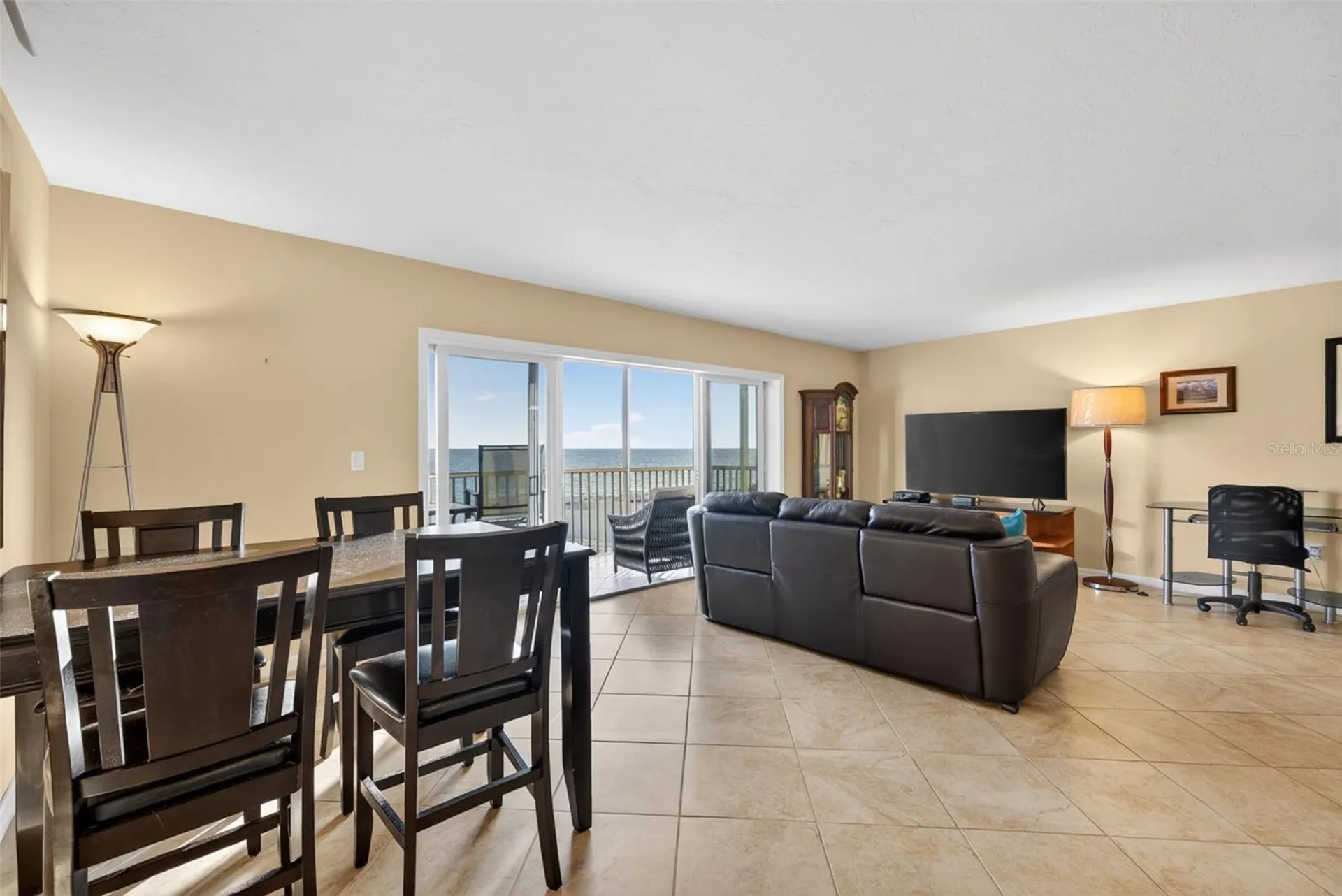 800 Benjamin Franklin Drive Sarasota FL 34236