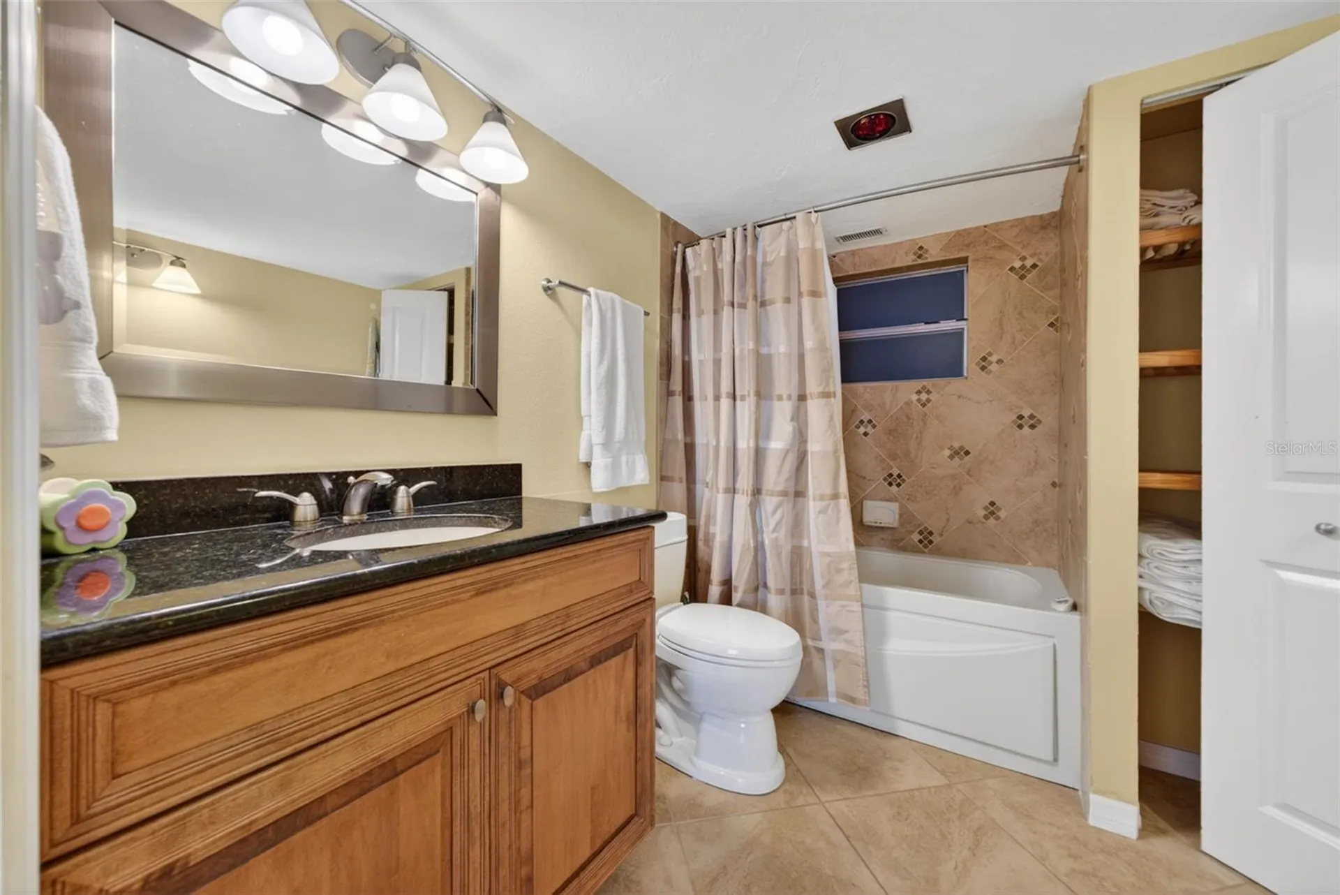 800 Benjamin Franklin Drive Sarasota FL 34236