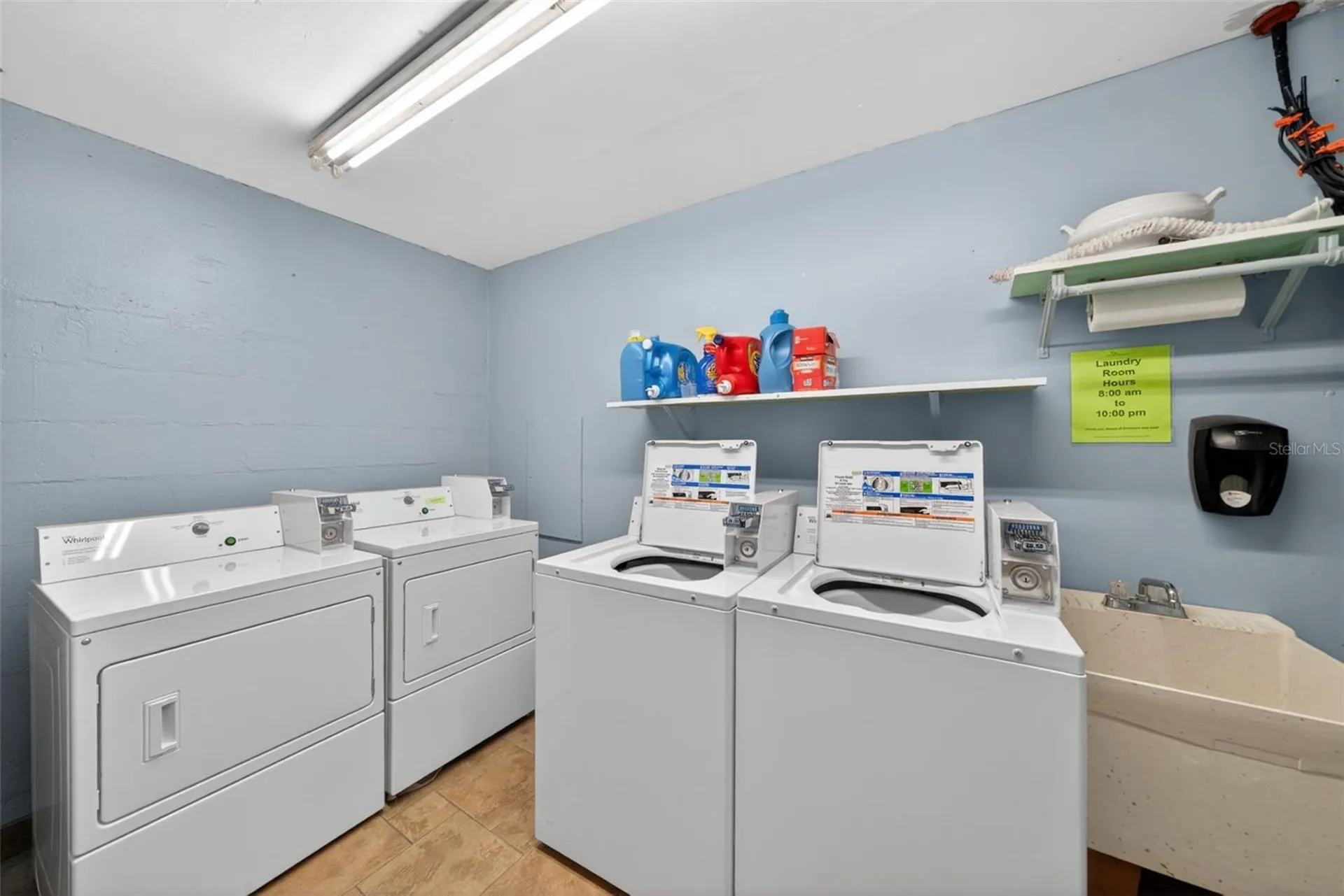 800 Benjamin Franklin Drive Sarasota FL 34236
