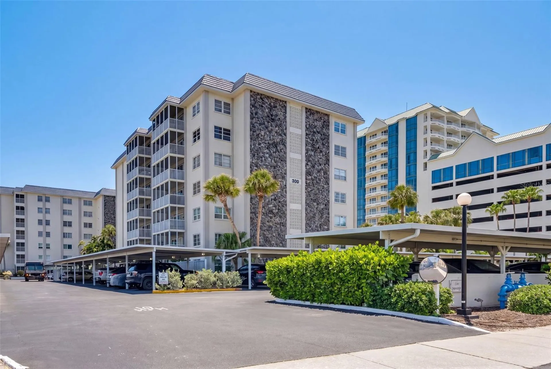 800 Benjamin Franklin Drive Sarasota FL 34236