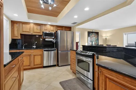 800 Benjamin Franklin Drive Sarasota FL 34236