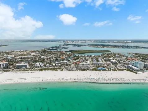 800 Benjamin Franklin Drive Sarasota FL 34236