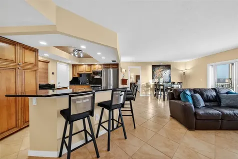 800 Benjamin Franklin Drive Sarasota FL 34236