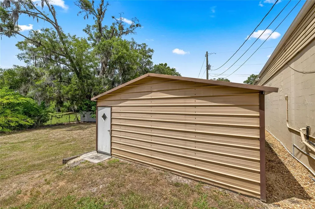 2926/3010 NE Jacksonville Road Ocala FL 34479