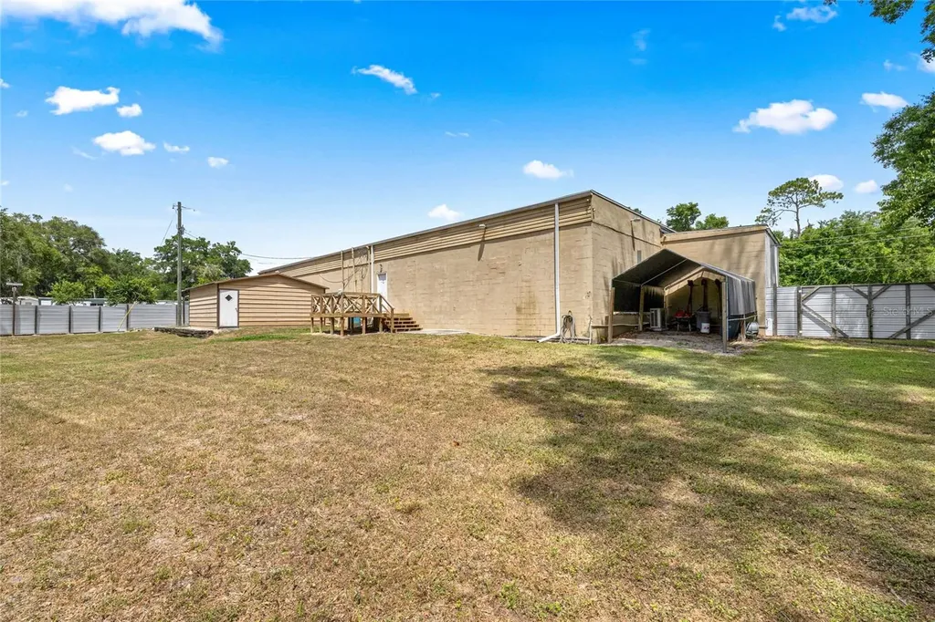 2926/3010 NE Jacksonville Road Ocala FL 34479
