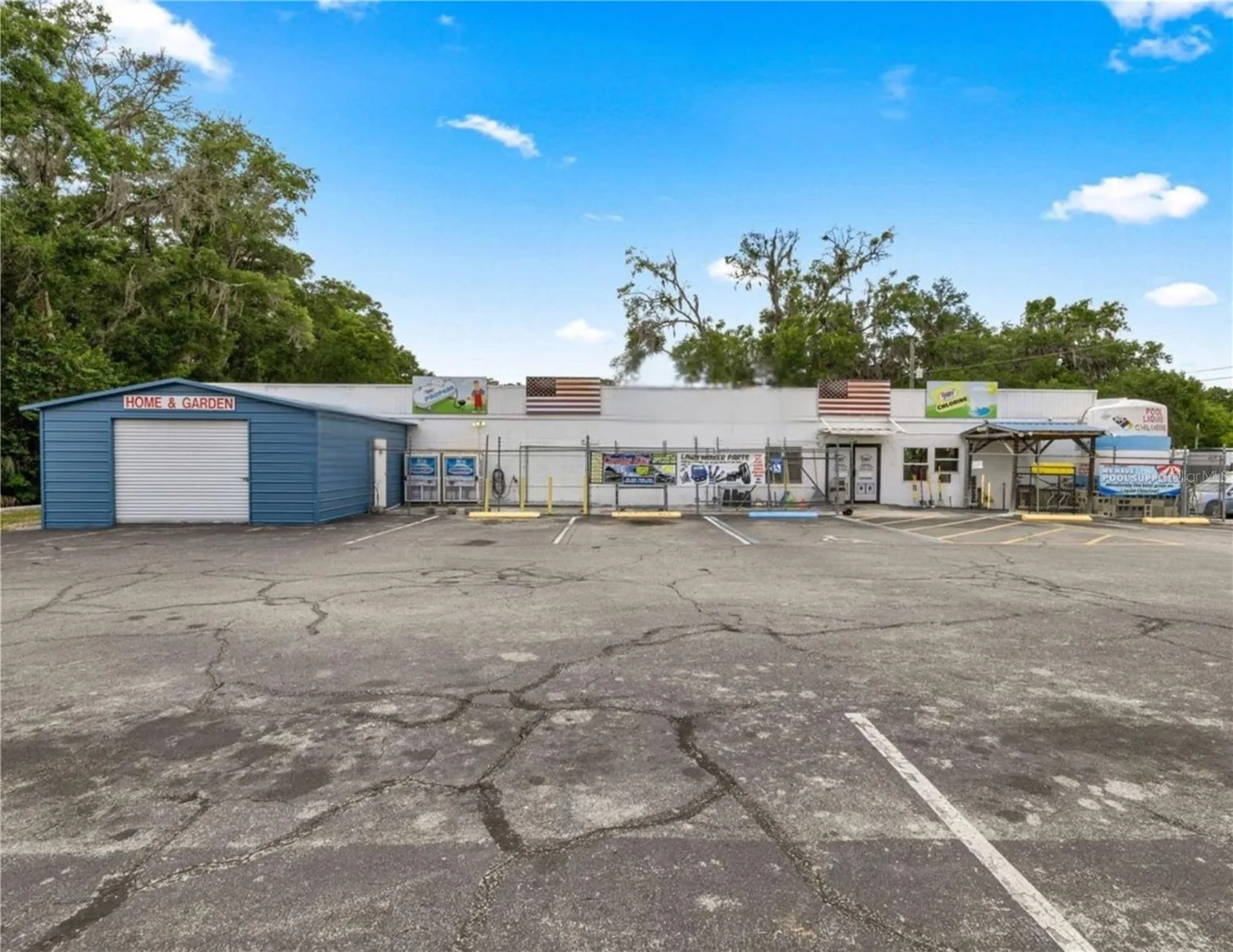 2926/3010 NE Jacksonville Road Ocala FL 34479