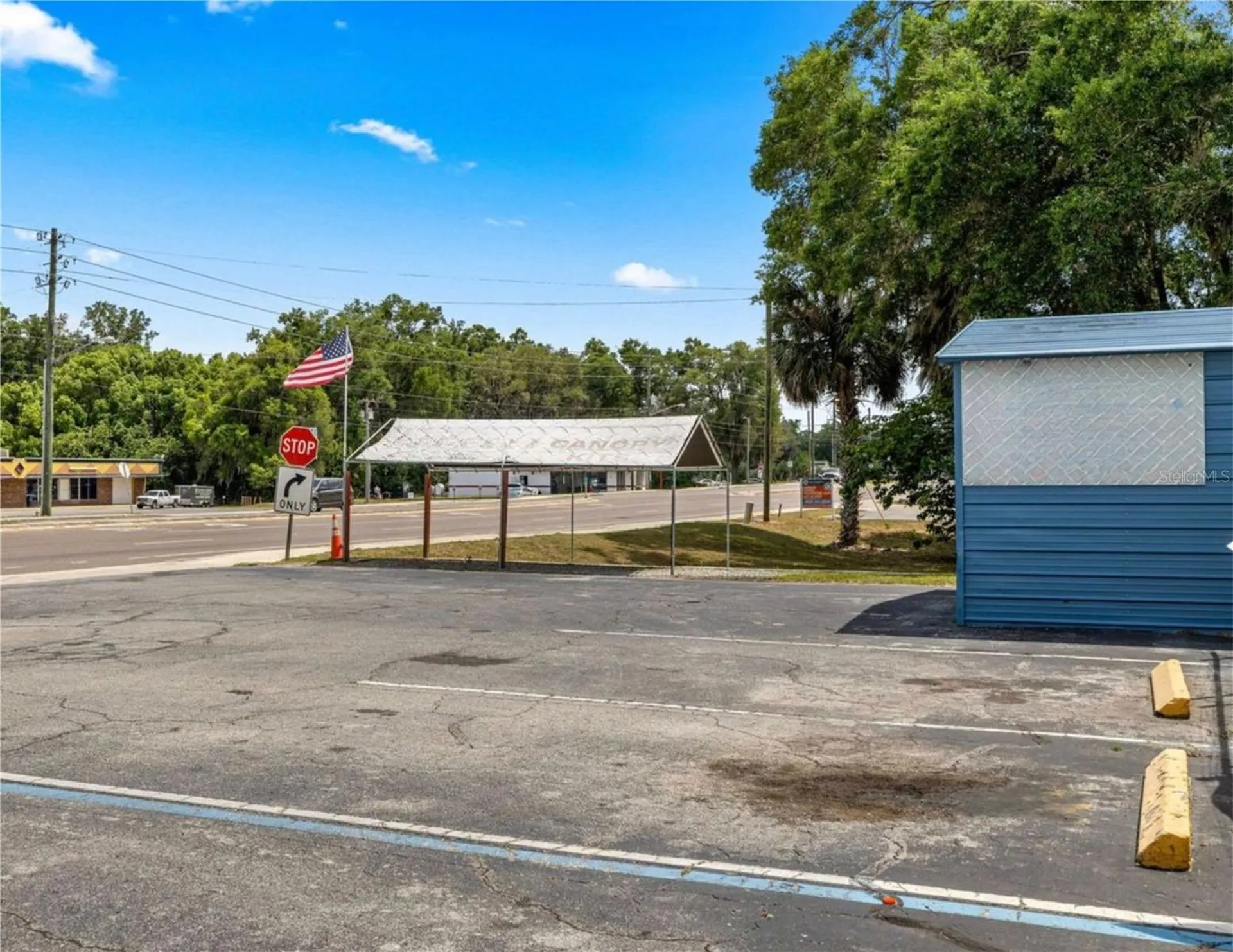 2926/3010 NE Jacksonville Road Ocala FL 34479